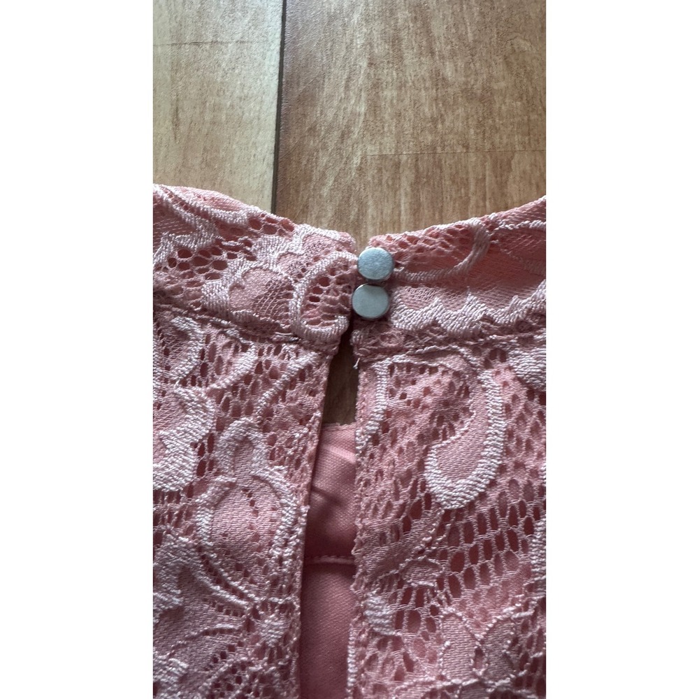 Cable & Gauge Pink Floral Lace Halter Neck Sleeveless Top Medium - Picture 6 of 6